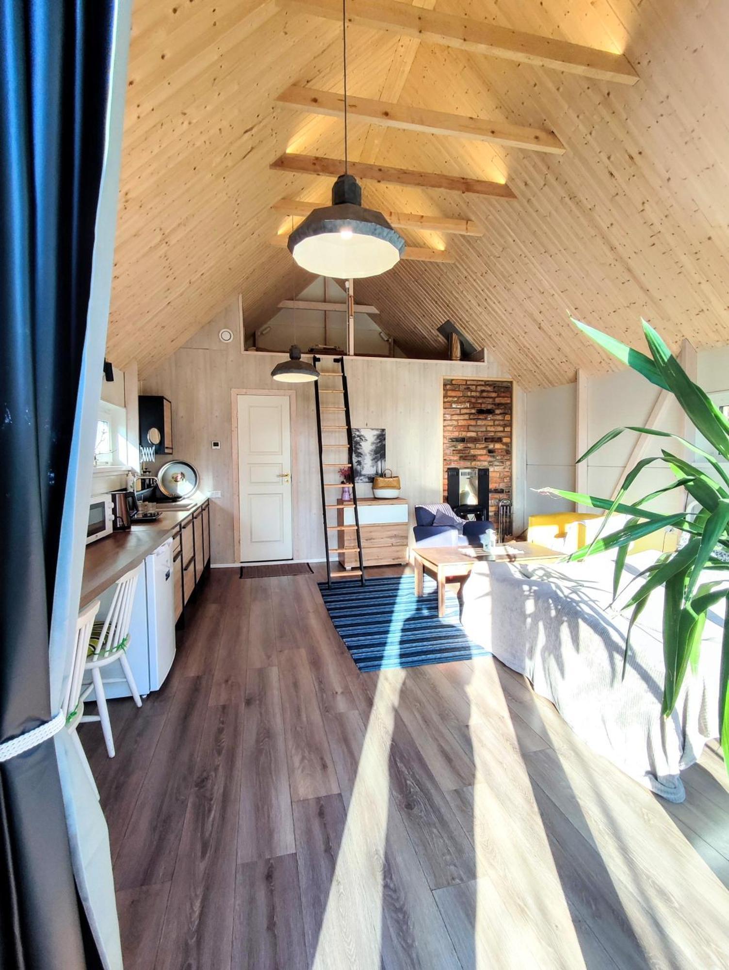 Modern Sauna Cabin In Horse Ranch Liyeplauke Esterno foto