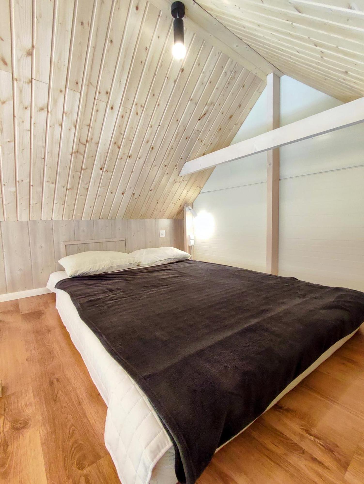Modern Sauna Cabin In Horse Ranch Liyeplauke Esterno foto